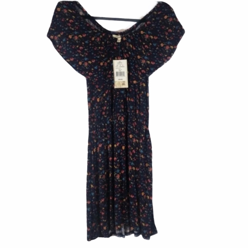 NWT rewind floral off the shoulder dress Medium